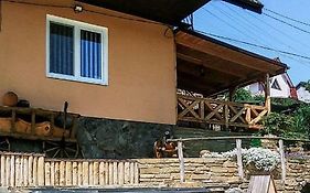 Вулик будиночок з двома окремими номерами